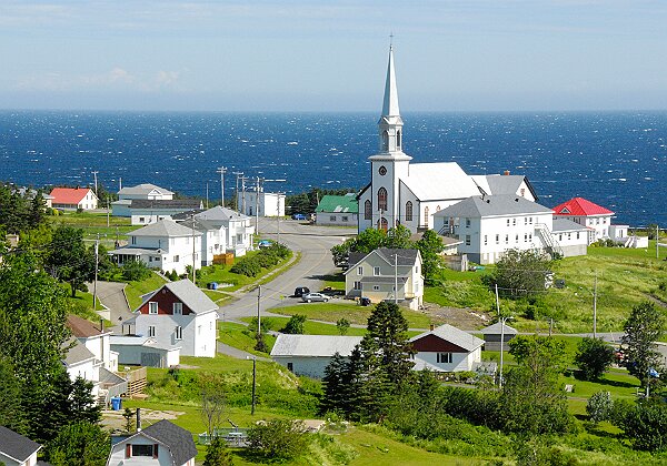 Quebec Quebec Trip up along the north side of the St Lawrence River through Tadoussac and then to Godbout. There we crossed via...